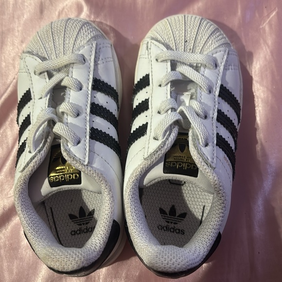 ADDIAS SUPERSTAR - Picture 2 of 4